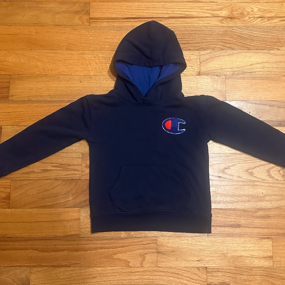 Champion Dark Blue Sweatshirt with Logo